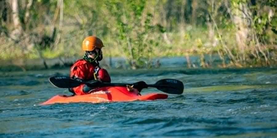 Are Kayaking Gloves Necessary? [Tips To Warm You Up While Kayaking]