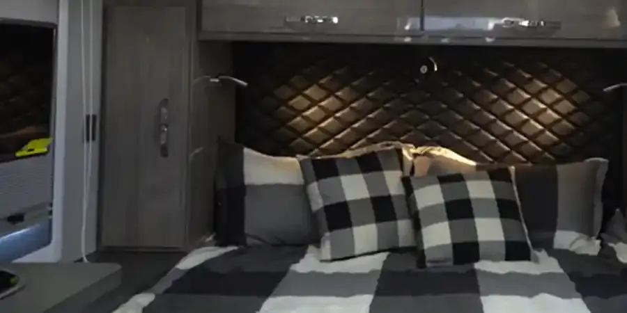 Black Series Camper Black Series Camper