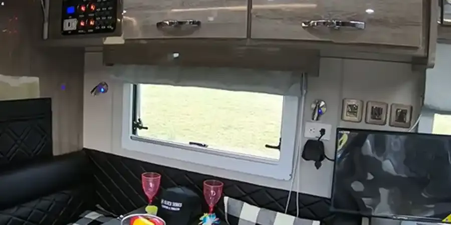 Black Series Camper Black Series Camper