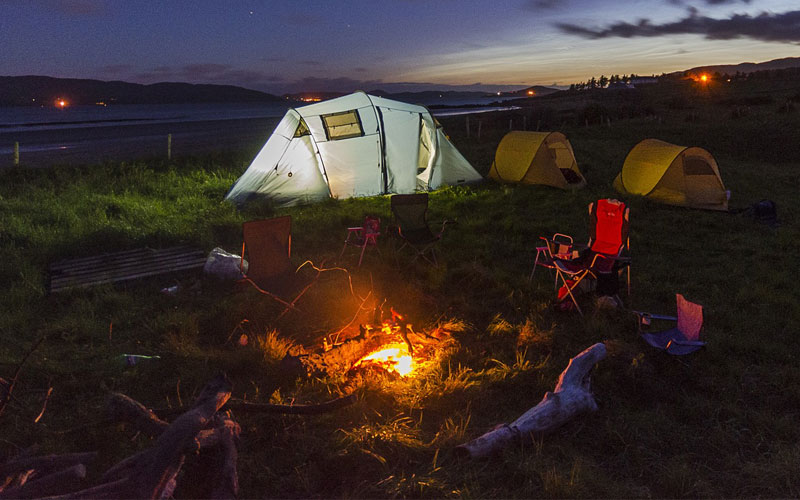 Inflatable tent FI